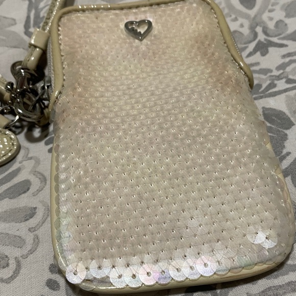 Coach Poppy Sequin Pearl White Zip Wristlet Small - Picture 2 of 9